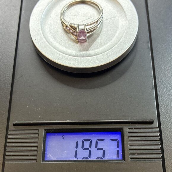 10K White Gold Semi-Precious Ring - Size 7==1.95 GRAMS== - Picture 6 of 12